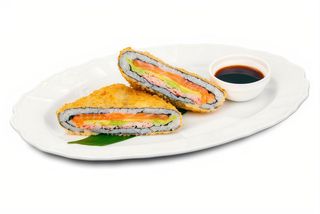 Sushi kanapka łosoś–krab