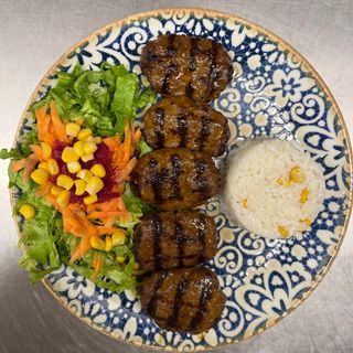 Kofte na žaru / Grilled Kofta