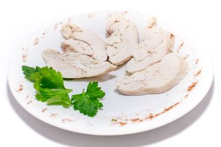 Курятина відварна (100г)