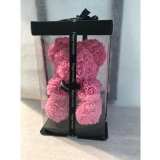 Orso con rose finte rosa