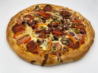 Pizza Suprema La Puiu Ø 32cm