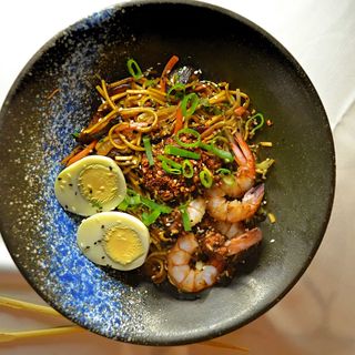 Wok Tallarines Con Gambas