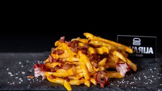 Cheddar-Bacon pomfrit