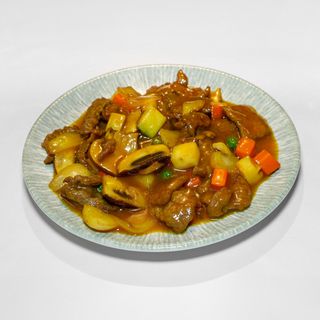 ternera con salsa curry