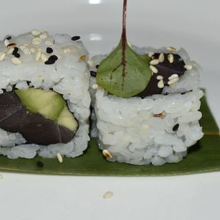 U5. Tonno avocado - 4 pezzi