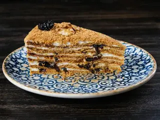 Медовик (150g)