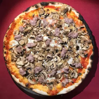 Funghi e salsiccia