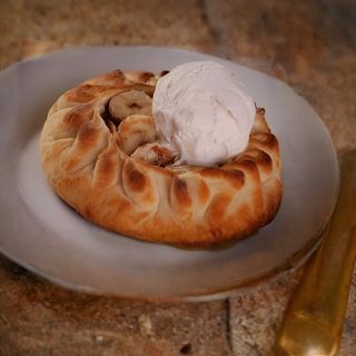 Банановий пиріг з морозивом (255г)