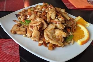 Galinha com Cogumelos e Bambu