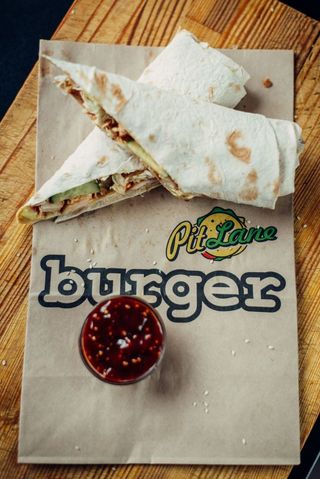 Мікс лаваш з телятиною (300г)