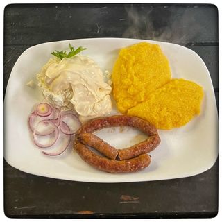 Mbs cu cârnați tradiționali