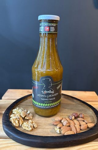 Bebosia - Tkemali with garlic