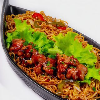 Yakisoba Con Yakitori De Pollo