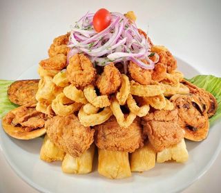 Jalea Mixta Y Leche De Tigre
