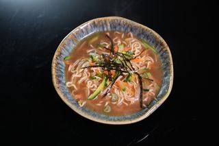 50. Zuppa con spaghetti e verdura mista