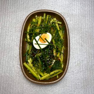 Салата Уакаме с краставица и сусам