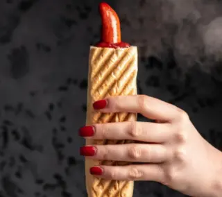 Французький з мисливською ковбаскою