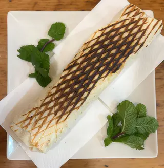 Durum Kebab Con Queso Y Piña