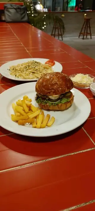 Cheese Burger