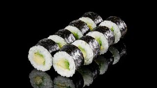 Макі з авокадо