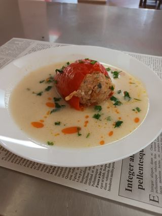 Пълнени чушки с кайма (180г)