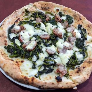 Pizza Salsiccia e Fririelli 