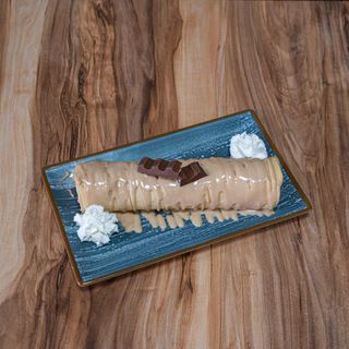 Palačinka sa Kinder Bueno čokoladicama