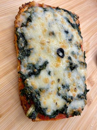 Focaccia d'espinacs amb mozzarella