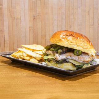 SG - Hamburguesa Gallega de Pollo
