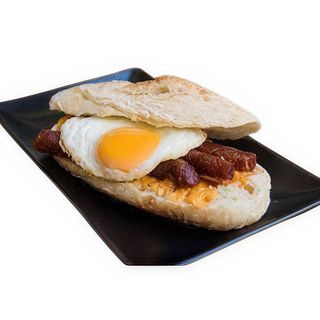 (2)BOCADILLO CHISTORRA CON HUEVO FRITO