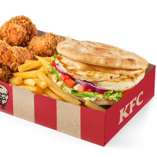 Curry Naan Halloumi Burger Big Box