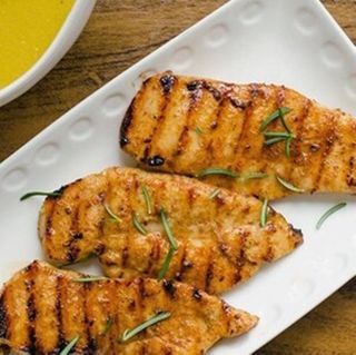 Peitos de Frango Grelhados
