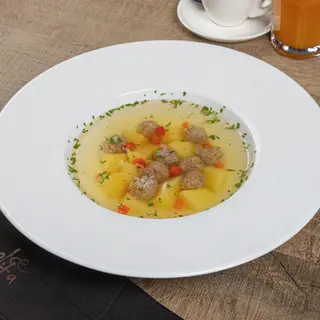 Бульон с фрикадельками (300 гр.)