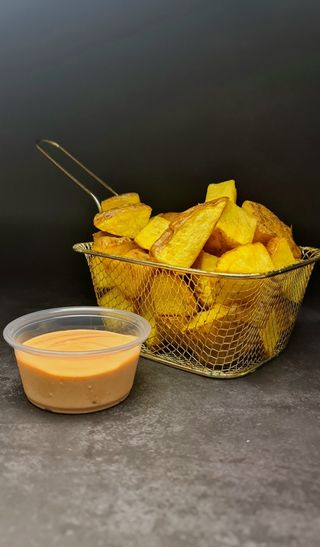 Patatas Bravas caseras