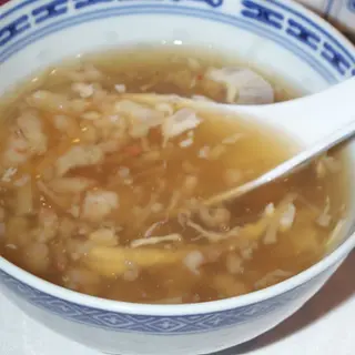 Sopa de Ninho de Andorinhas