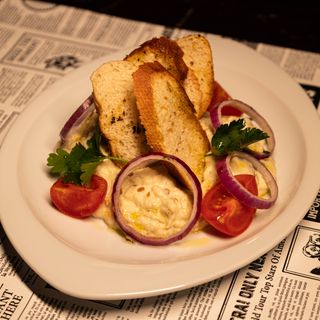 Salată de vinete cremoasă