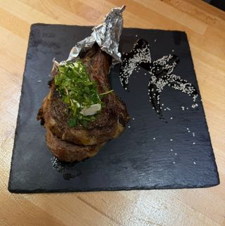 Antricot de vita cu os