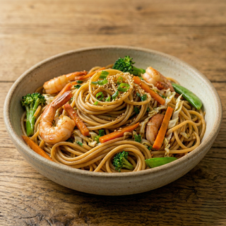 Spaghetti cu creveti si legume