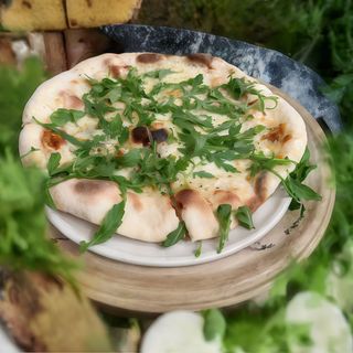 Pizza Bianca Quattro Formaggi (30 Cm.)