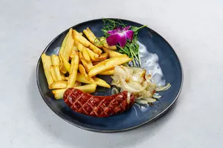 Kiełbasa z Cebulką