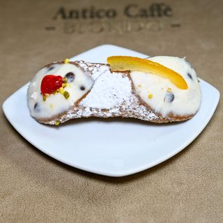 Cannolo siciliano