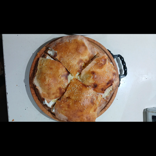 Pizza sendvič sa pršutom 300gr