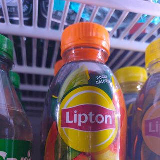 Thè Pesca Lipton o Fuzertea pesca