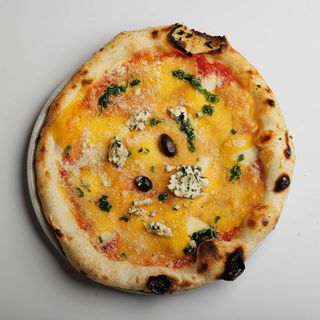 Quattro Formaggio pizza