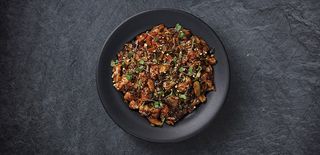 Piletina sa povrćem u kari sosu