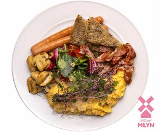 Śniadania Power Scramble