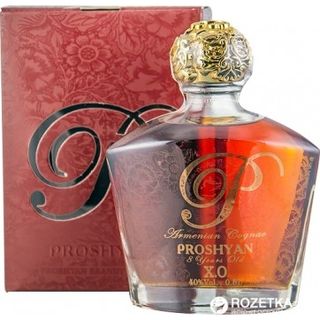 Կոնյակ Պռոշյան 8* 0,5լ , , հատ