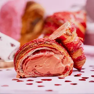Strawberry Amous 