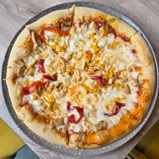 Pizza Con Pollo Ø32cm