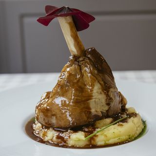 Stinco di Agnello Brazato